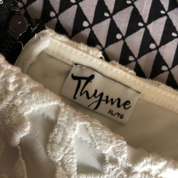 Thyme maternity dress - Picture 3 of 3